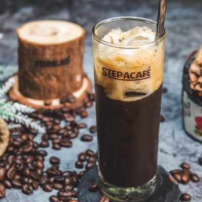 STEPPACAFE-Cà phê đen đá truyền thống (Hộp 10 gói x 16g)