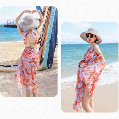 Set Bikini Đùi Kèm Khăn Tắm Biển