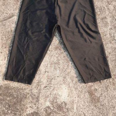 Đồ Bơi Nữ Áo Dài Tay Có Khóa Kéo Quần Lửng