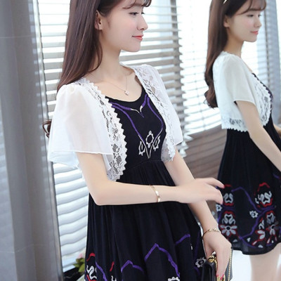 Áo khoác ren tà ngắn 06 C107