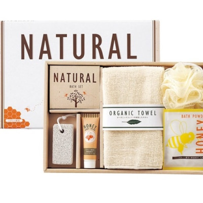 Bộ quà tặng 5 món đồ dùng nhà tắm được đựng trong hộp giấy mang phong cách trang nhã, sang trọng - nội địa Nhật bản