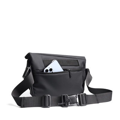 Túi đeo chéo nam DA cao cấp phong cách mới – BEE GEE DCN9123