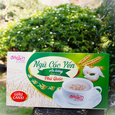 Ngũ cốc yến ăn kiêng Phú Quốc - hộp 18 gói 24gr - Giúp bổ sung dinh dưỡng, phù hợp với người ăn kiêng