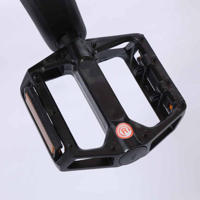 Xe đạp thể thao CALLI 7100 Khung carbon siêu nhẹ, phanh dầu thủy lực với 27 tốc độ