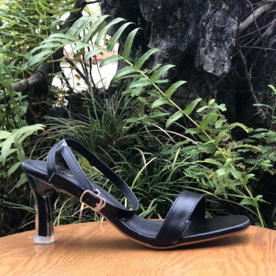 Sandal nữ cao gót hot trend trẻ trung năng động 21367