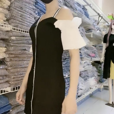 Đầm ôm body hở vai xinh xắn Myqlothing.
