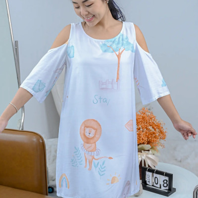 Đầm mặc nhà khoét vai LMcation Tencel - Xanh ngọc hoa văn