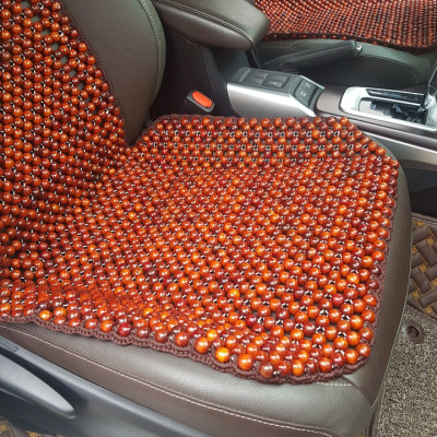 Đệm Lót Ghế Xe Ô Tô Hạt Gỗ Hương Đỏ Hạt 1.2cm - Đan kết viền mép cao cấp ( hình thật )