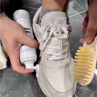 Chai xịt tạo bọt vệ sinh giày cao cấp, chất tẩy rửa giày, làm sạch, trắng sáng và khử mốc giày hiệu quả - Hàng chính hãng