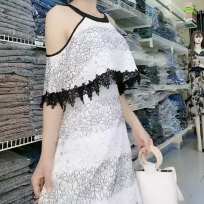 Đầm trễ vai ren thêu chất lượng cao Myqlothing.