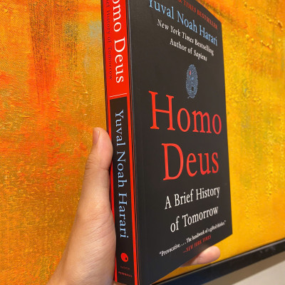 Sách - Homo Deus: A Brief History of Tomorrow (Full Colour Illustrations) by Yuval Noah Harari/Best History/Nhập khẩu US