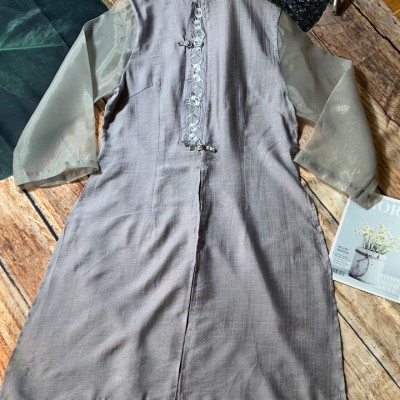 Áo sơ mi váy dáng dài, chất liệu đũi mềm mịn, áo dài cách tân nữ form dài rộng kiểu Hàn Quốc, NeSa Shop ACT01