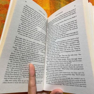 Sách - The Mammoth Book of Futuristic Romance by Trisha Telep/ Romance, Science Fiction English Book