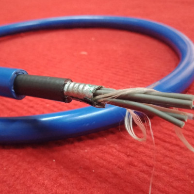 Cáp quang phòng nổ GMTSV 4B1.3 Single mode. Hàng nhập khẩu