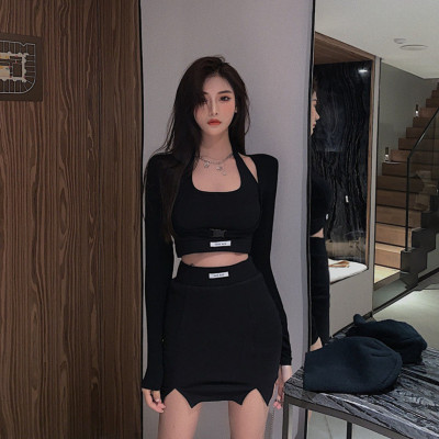 Bộ đồ bơi bikini nữ 2 mảnh kín đáo quần short áo tay dài đi tắm biển, tập yoga, tập gym - B.31