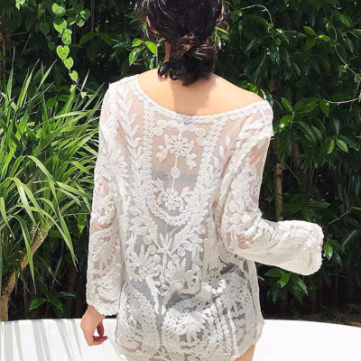 Áo ren lưới đi biển mặc khoác ngoài bikini dài tay dáng chui đầu chống nắng