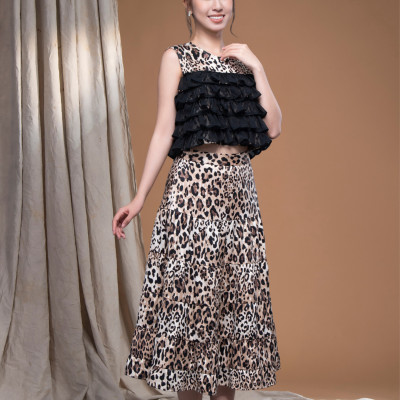 Áo beo lụa cát đắp tua rua chiffon đen LM112433 [BST Da Beo]