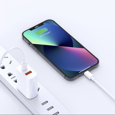 Bộ sạc Wiwu Quick 2 in 1 Wi-U002 USB to Type-C sạc nhanh 20W, có chip thông minh bảo vệ an toàn sạc - Hàng chính hãng