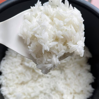 Đặc sản Sóc Trăng - Gạo Thơm ST25 Túi 5Kg - Đạt Giải Gạo Ngon Nhất Thế Giới Năm 2019 tại Manila - OCOP 4 Sao