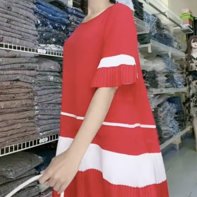 Đầm suông xếp ly đơn giản mà xinh myqlothing.