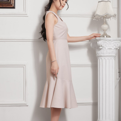 Đầm Đuôi Cá Lụa Crep Cổ Vuông Maxivic, La Mộc - LM012227