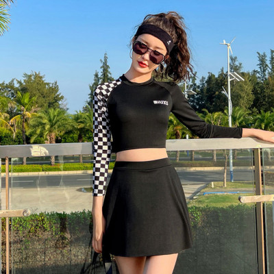 Bộ đồ bơi bikini nữ 2 mảnh dài tay chống nắng kín đáo đi tắm biển - B.34