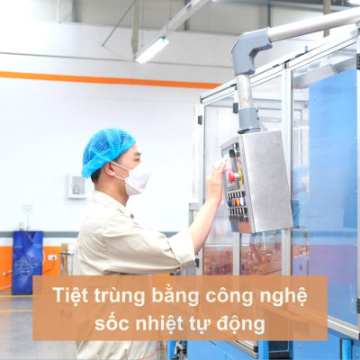 [Lố 12 hộp] Tăm bông vệ sinh người lớn YUMY thân giấy [TB01-626] hộp 200 que