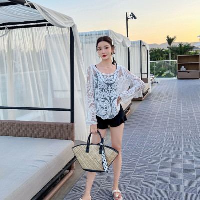 Áo ren lưới đi biển mặc khoác ngoài bikini dài tay dáng chui đầu sexy quyến rũ