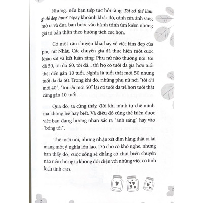 Vòng Eo 98 - Vẻ Đẹp Không Hoàn Hảo - Vanlangbooks