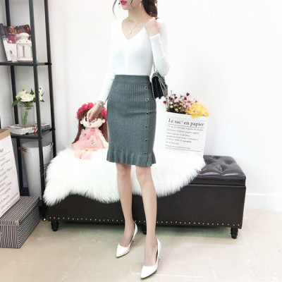 Chân váy nữ,chân váy len đuôi cá phối cúc mẫu mới Cv10