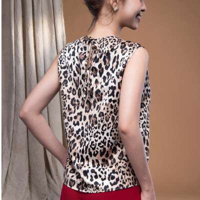 Áo beo lụa cát cổ tròn sát nách LM112406 [BST Da Beo]