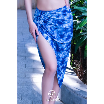 Bộ đồ bơi nữ LMcation - Áo bikini thể thao  Krista (kèm Quần bơi đùi) - Xanh đen & Váy đi biển Mira - Xanh dương