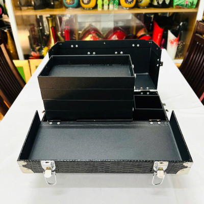 Sale sốc- Cốp bọc gốc inox, đựng dụng cụ make up trang điểm, nail, mi có khóa size 40x21x26 cm