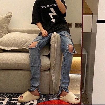 Dép bánh mì nam nữ   , mềm mại, đàn hồi tốt, chống trơn trượt ôm chân tôn dáng , phù hợp cho nam và nữ